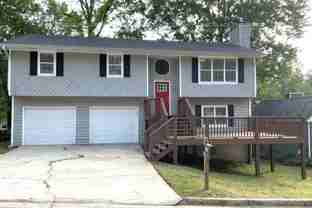724 Pepperwood Ln - Photo 1 of 1