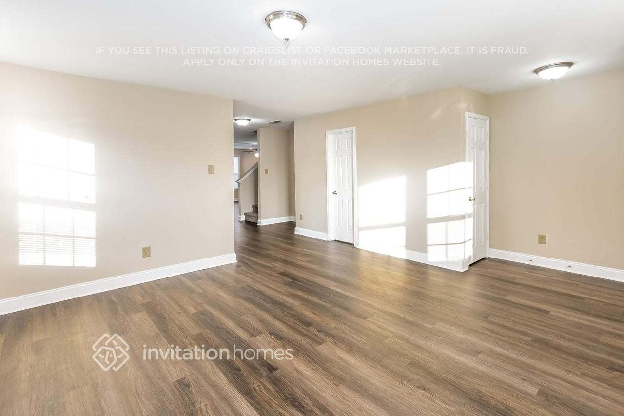 956 Littleton Dr - Photo 7 of 18