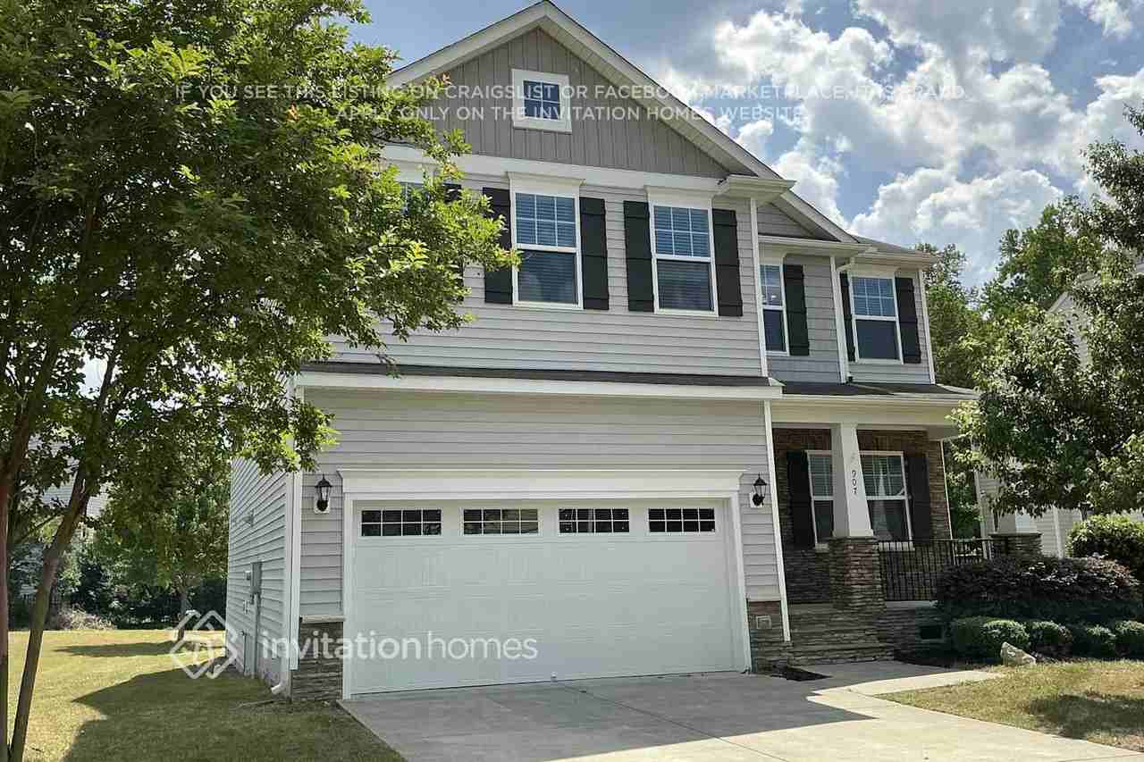 907 Middle Ground Ave