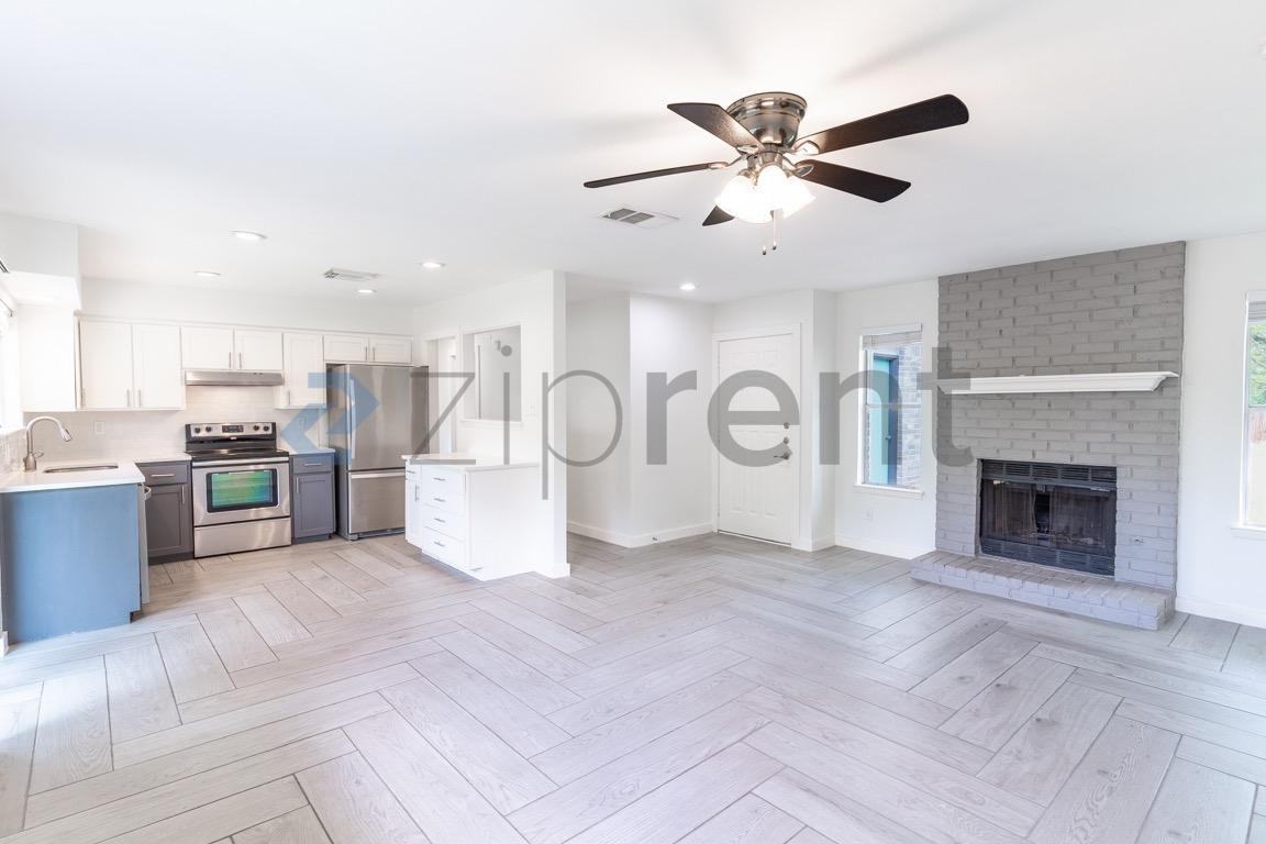 2311 Singletree Ave #A - Photo 2 of 18