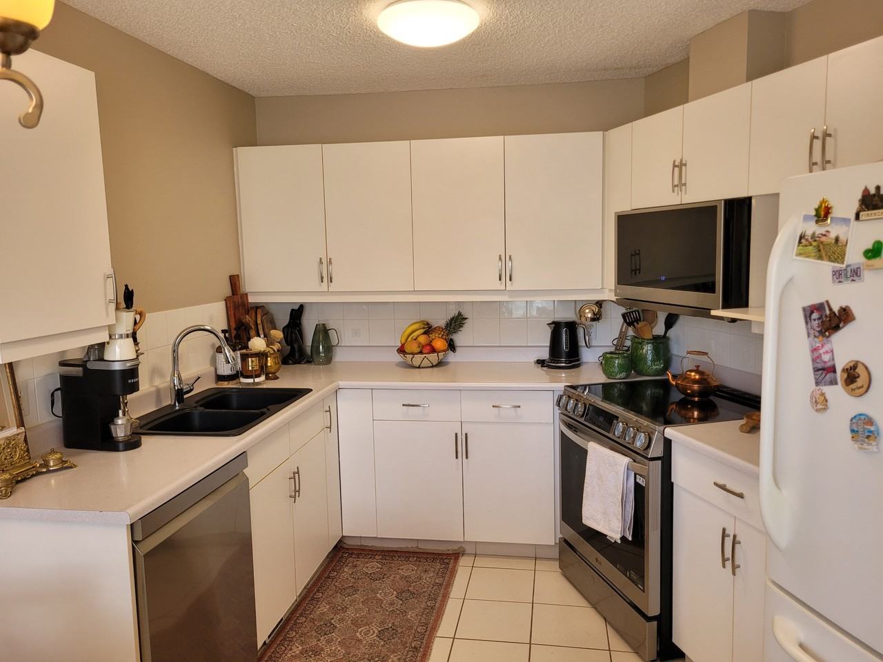 Cloverleaf Point - Photo 5 of 23