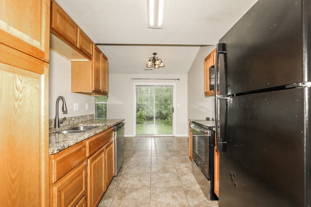 1947 Mare Ave - Photo 7 of 16