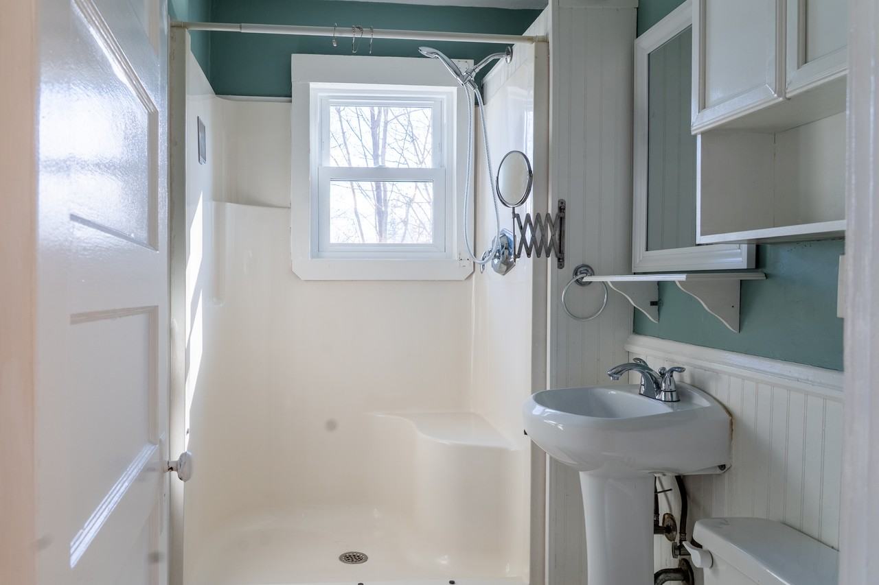 53 Wentworth St #2 - Photo 6 of 18