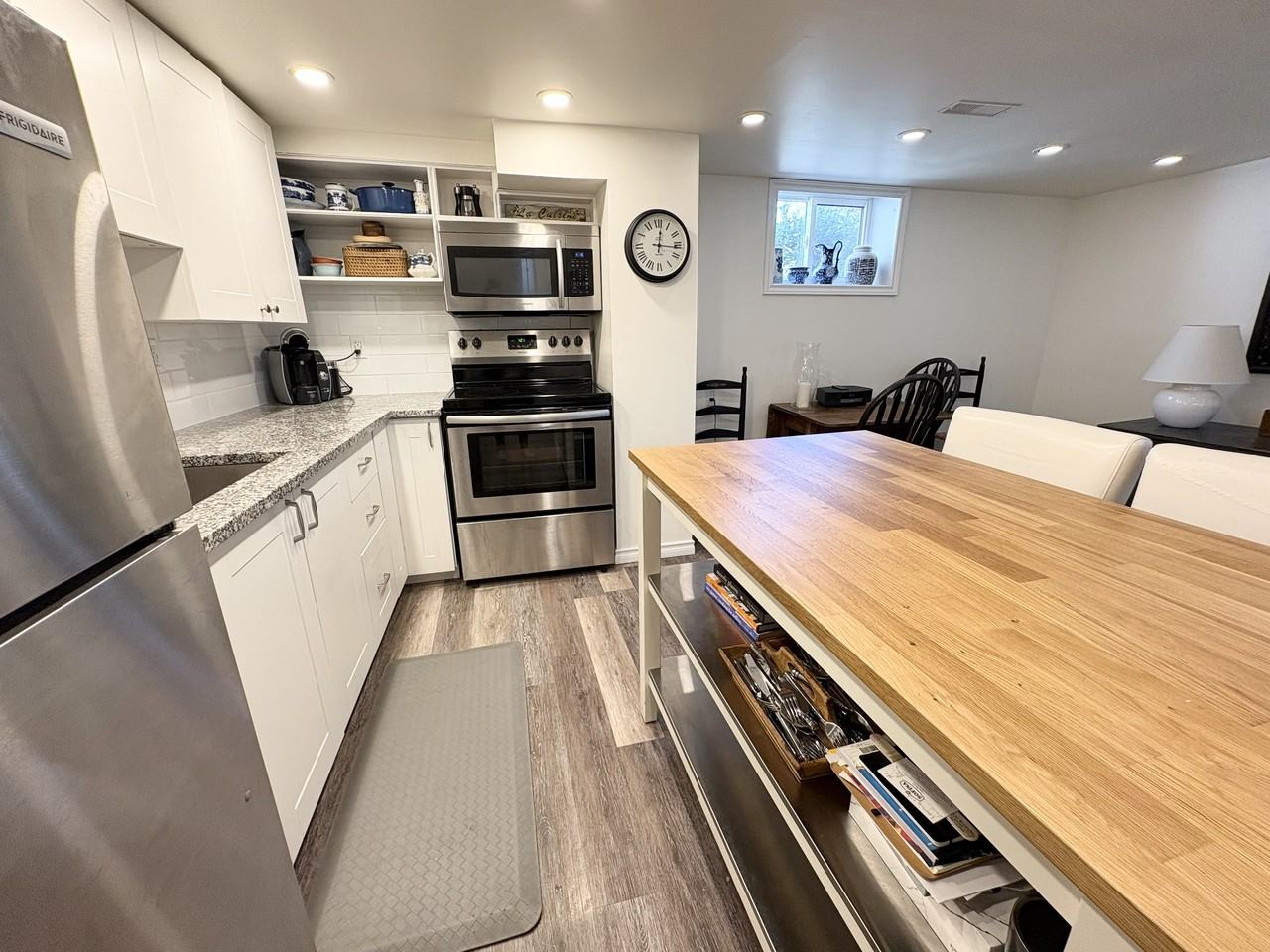 Prince George Ave & Brucedale Ave E #Bsmt - Photo 3 of 39