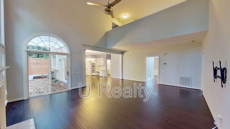 2610 Peverell Ln - Photo 6 of 22