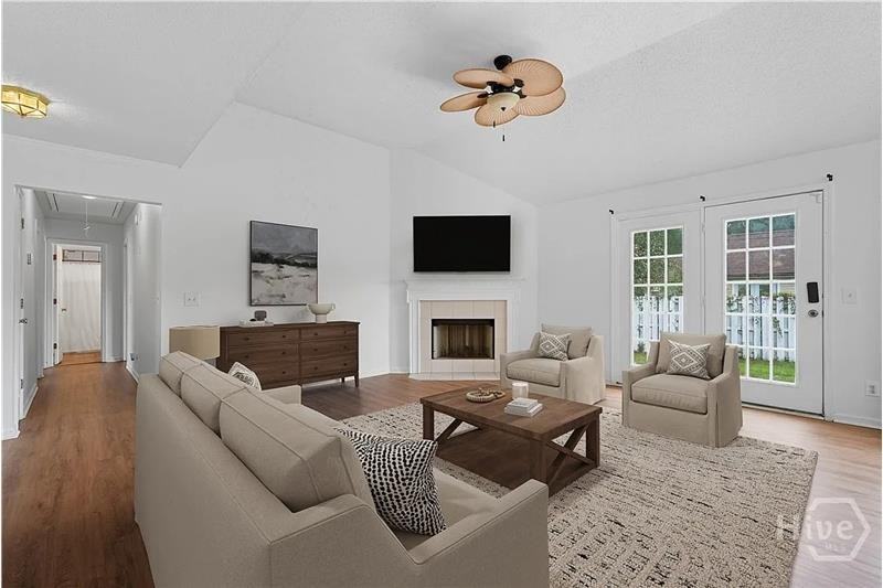 110 Katama Way - Photo 2 of 20