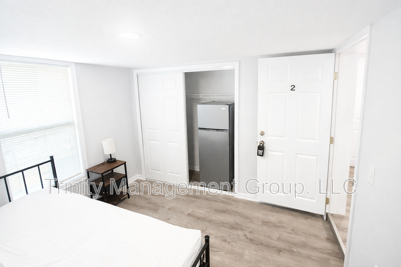 1935 Speck Dr - Photo 3 of 15