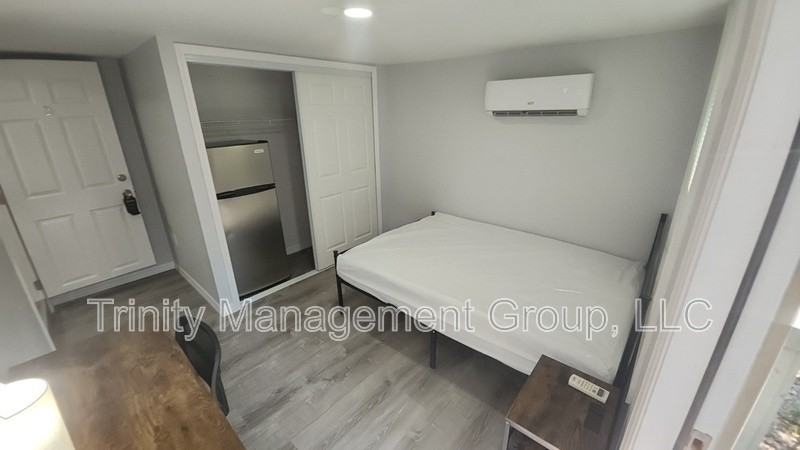 1935 Speck Dr - Photo 6 of 15