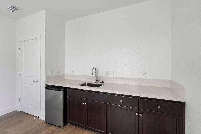 1416 Marmo Cir - Photo 5 of 11