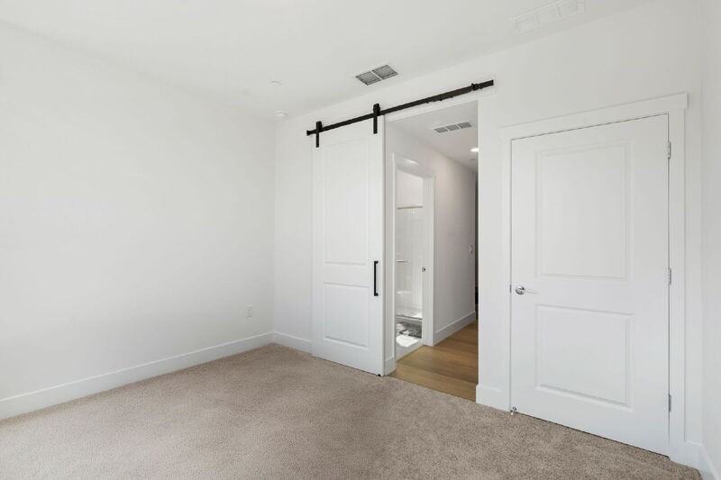 1416 Marmo Cir - Photo 7 of 11