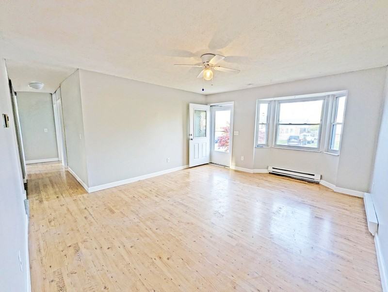 1329 Birch Dr - Photo 2 of 24