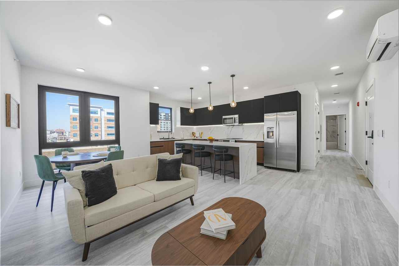 JFK RESIDENCES - Photo 6 of 32