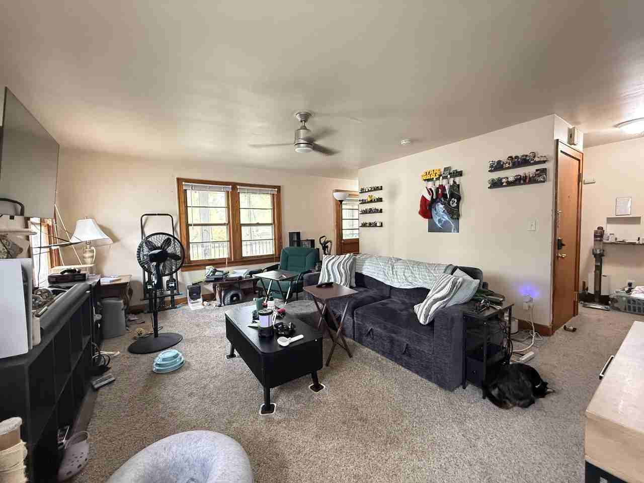 1514 Golden Avenue - Photo 4 of 10
