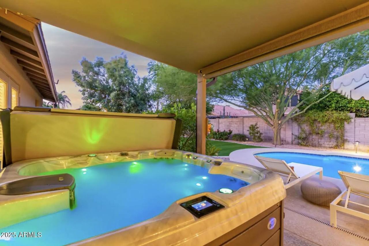 15849 N 49th Pl - Photo 4 of 41