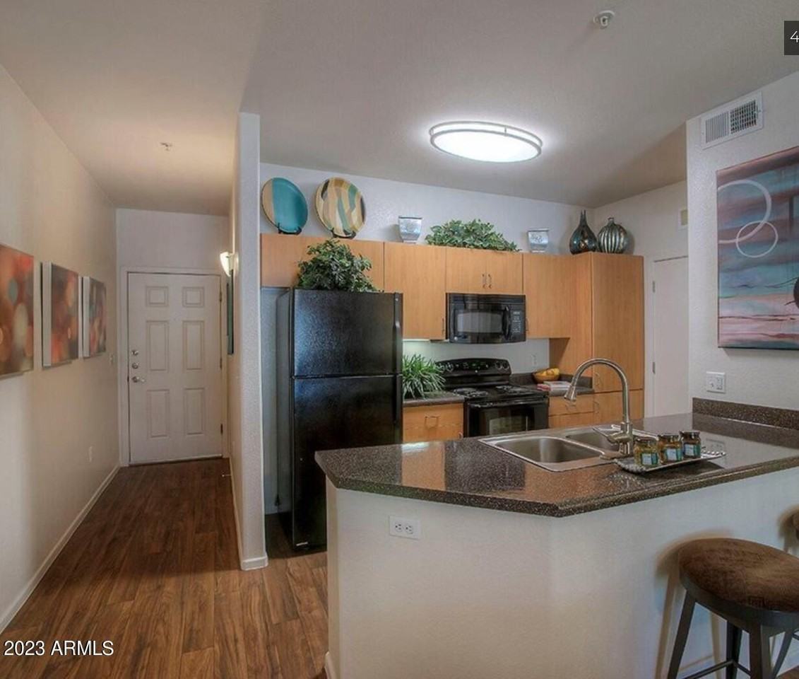 110 West Bell Road unti 12 #12 - Photo 5 of 15