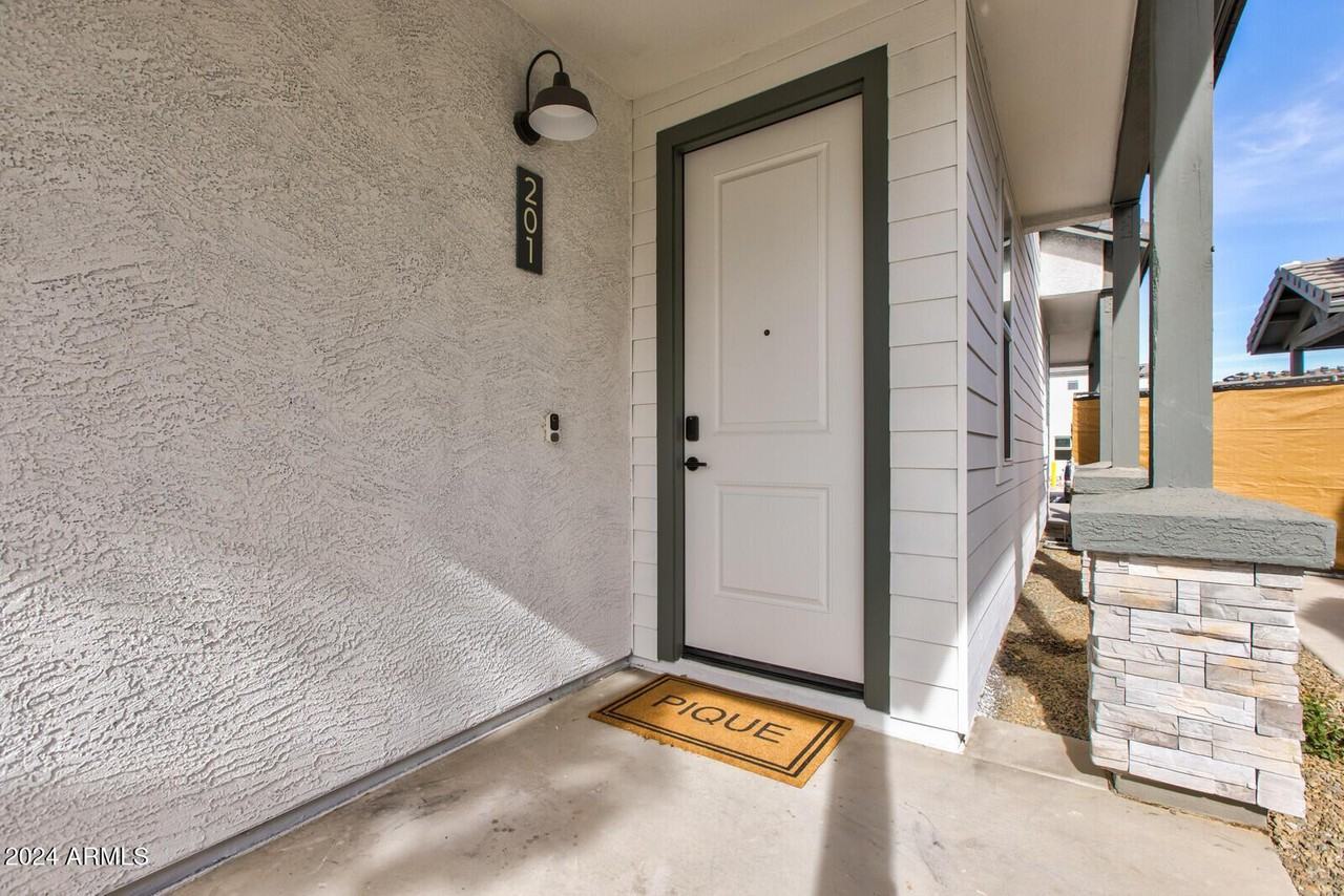 35155 N Thompson Rd #2C - Photo 3 of 40