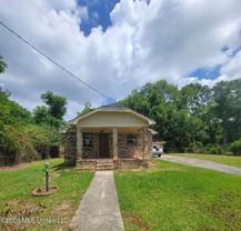 4005 W Pine St - Photo 1 of 1