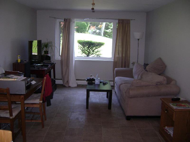 Warren St #3 - Photo 2 of 8