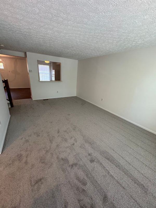 9730 Red Clover Ct - Photo 4 of 24