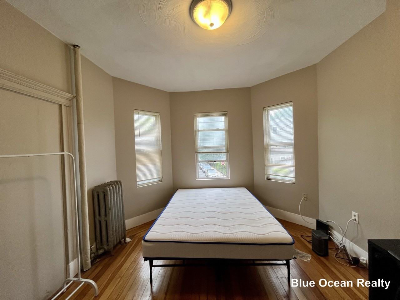 Athol St #2 - Photo 4 of 12