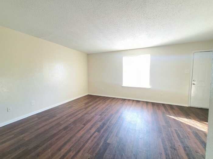 6605 Park Place Dr #A - Photo 6 of 6