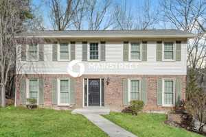 featured image of 9109 Lakeridge Dr