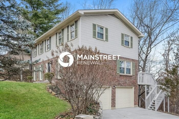 9109 Lakeridge Dr - Photo 2 of 17