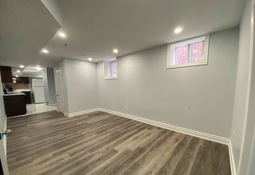 107 Castle Oaks Crossing - Photo 2 of 12