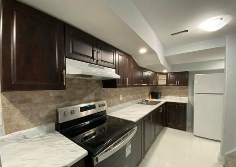 107 Castle Oaks Crossing - Photo 5 of 12