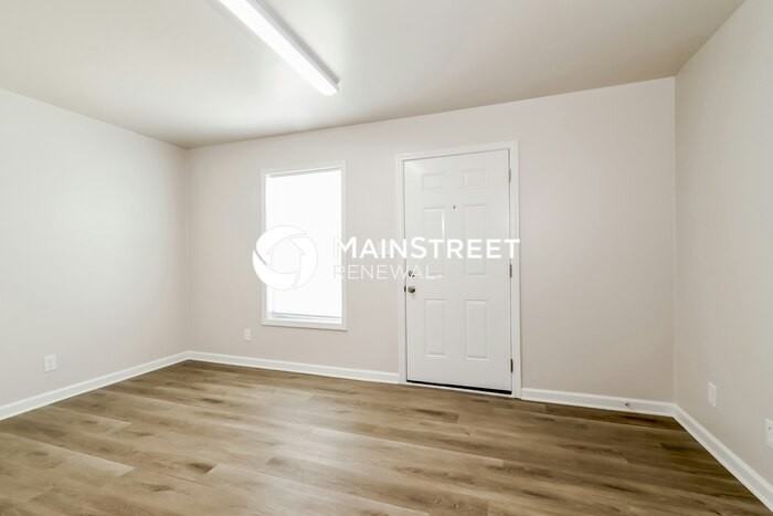 2906 Montgomery St #B - Photo 2 of 18