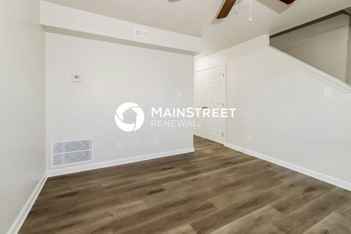 2906 Montgomery St #B - Photo 5 of 18