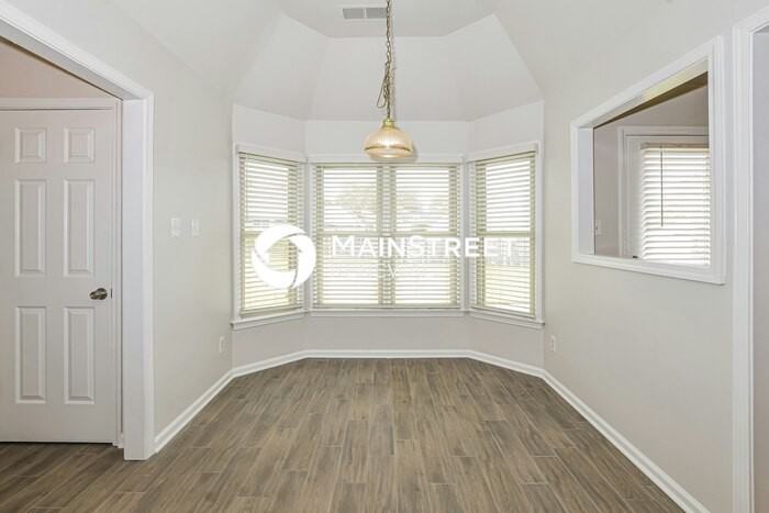 4571 Wood Fox Cv - Photo 6 of 18