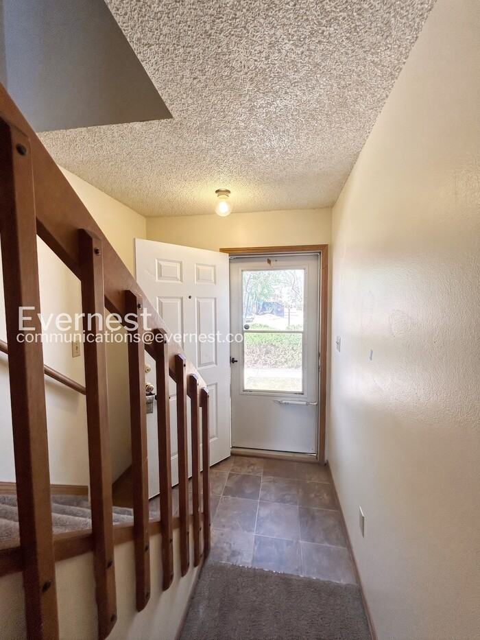 4012 Muse Way - Photo 7 of 22