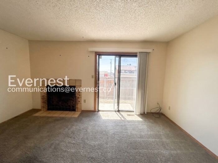 4012 Muse Way - Photo 6 of 22