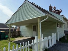 featured image of 5 Nickelhill Ln #NA