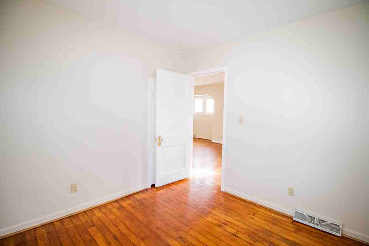 4220 Caroline Ave #NA - Photo 6 of 23