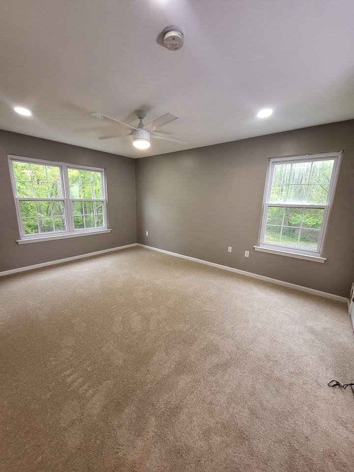 30 Holly Ct #30 - Photo 7 of 12