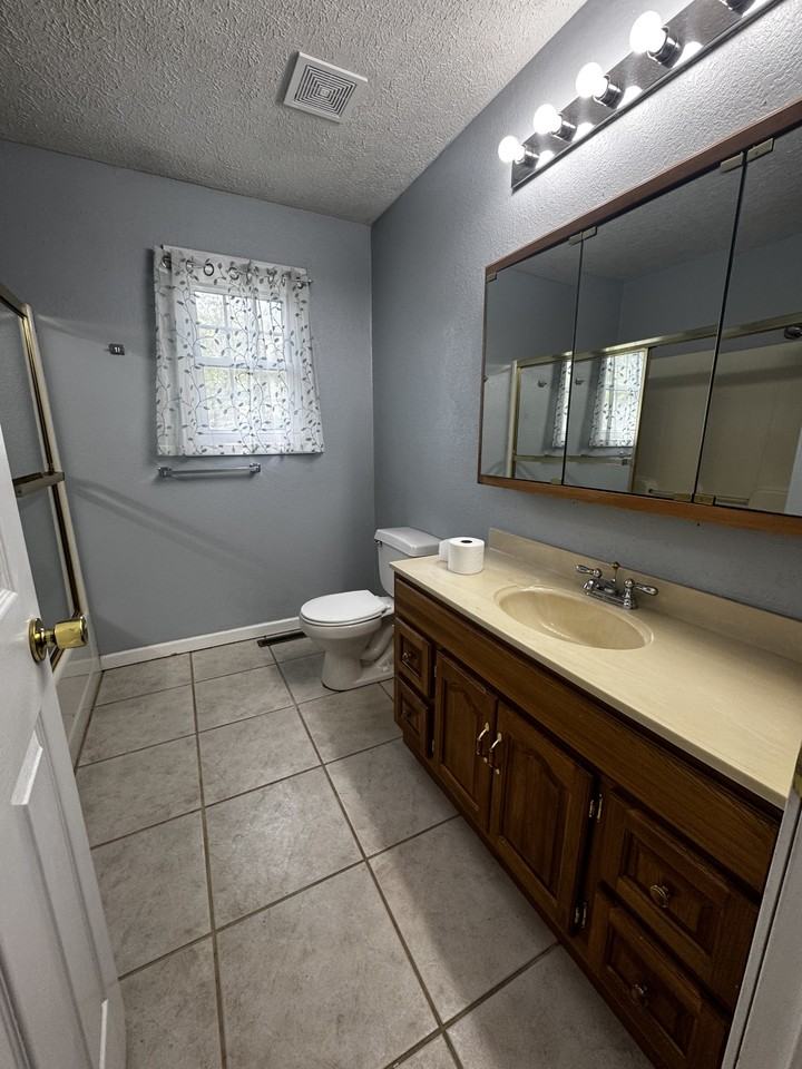 15275 Transit Rd #NA - Photo 7 of 20