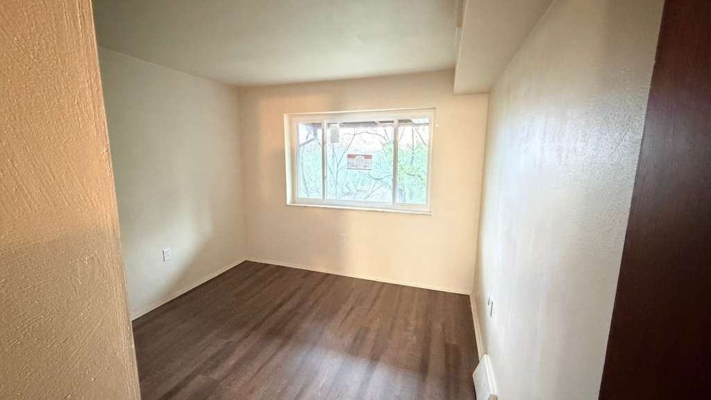 514 Guyasuta Rd #2 - Photo 2 of 12