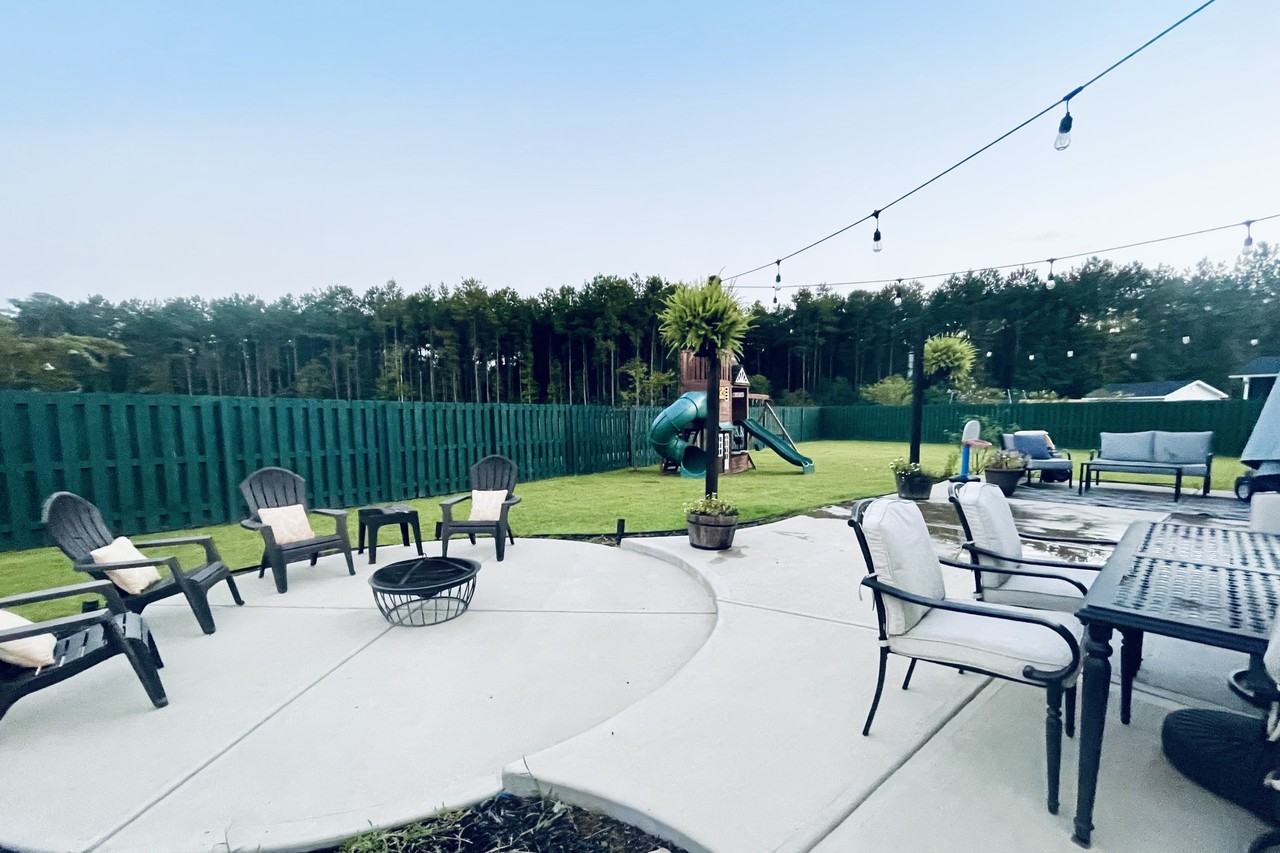 150 Southern Way #NA - Photo 2 of 45