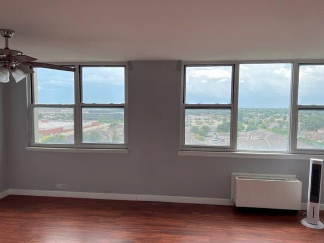 4300 W Ford City Dr #1202 - Photo 2 of 7