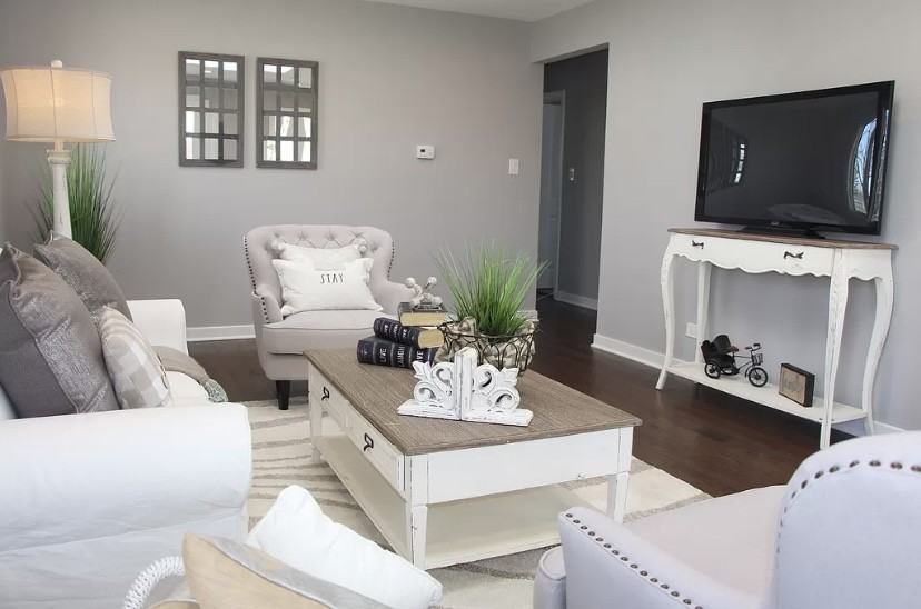 473 N Highview Ave #NA - Photo 3 of 12