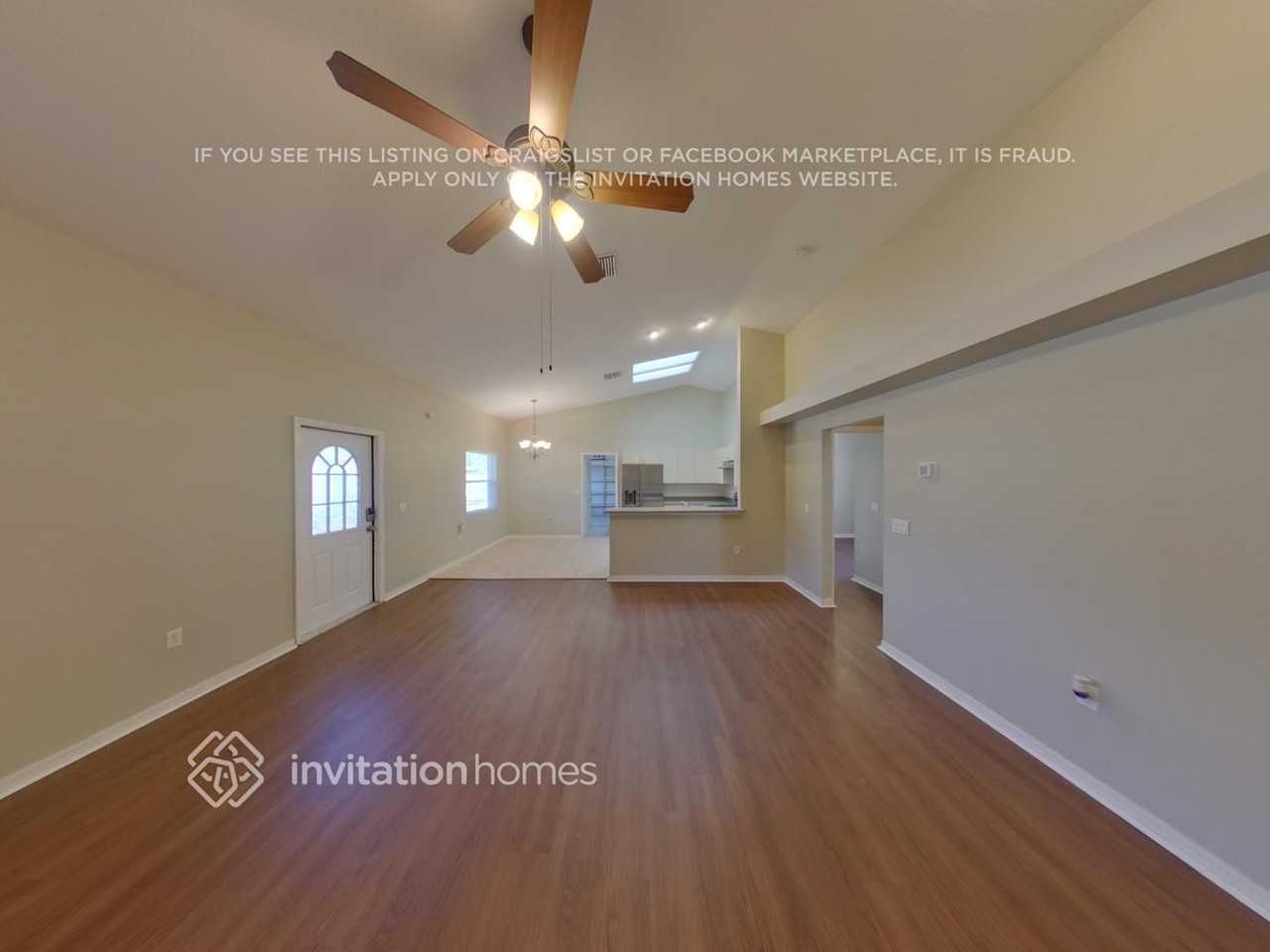 194 Vermont Ave - Photo 4 of 19