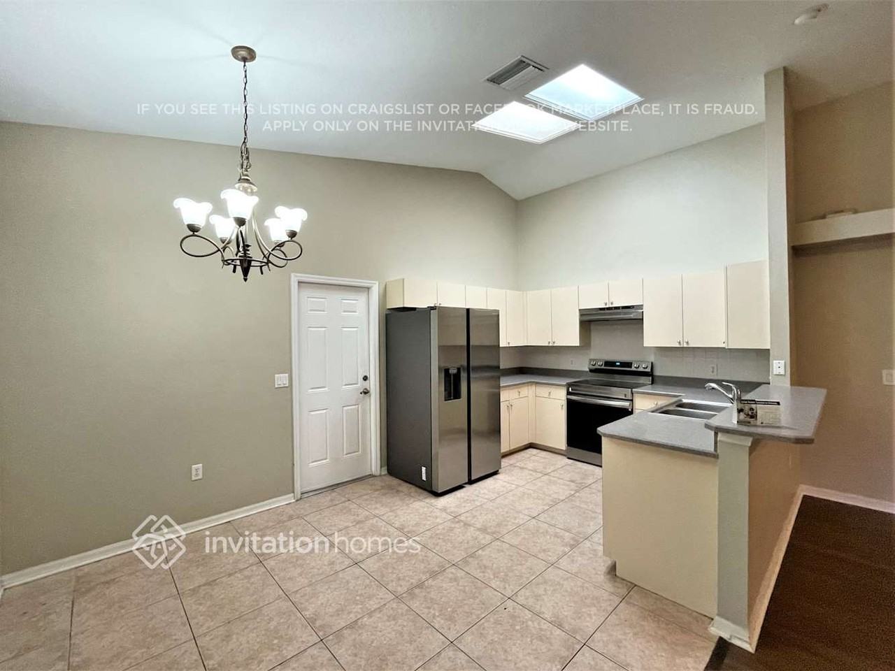 194 Vermont Ave - Photo 6 of 19