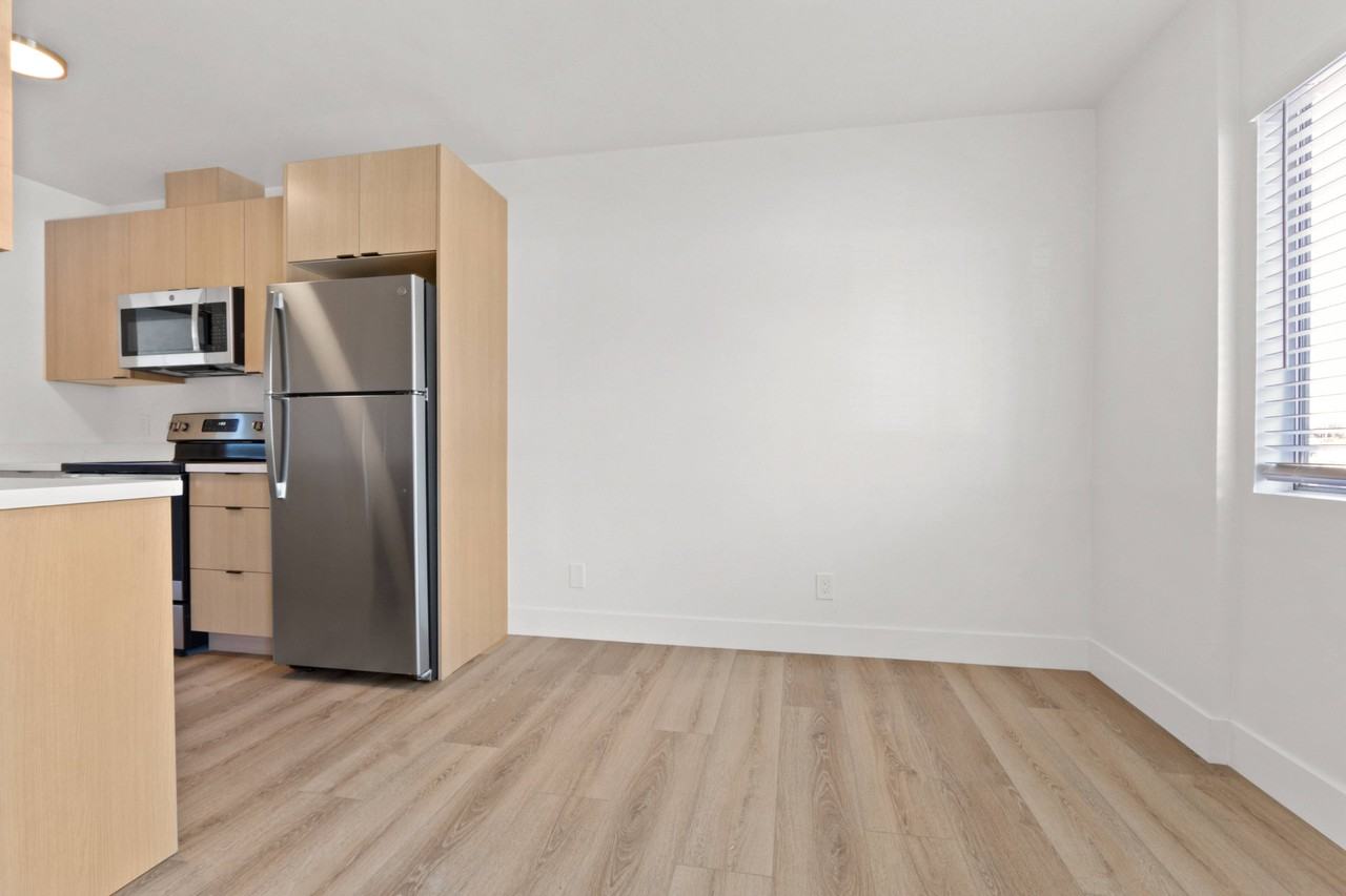 343 Palos Verdes - Photo 5 of 22
