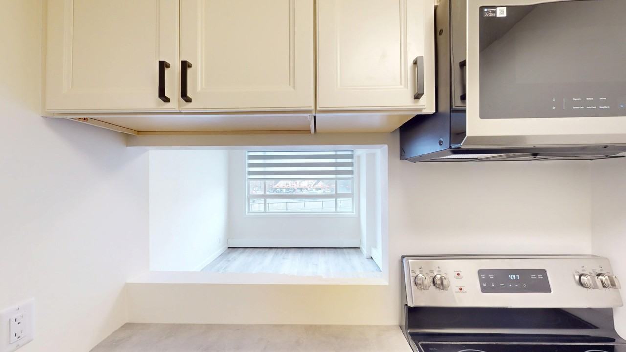 205 - 110 2 Avenue Southeast - Photo 7 of 18