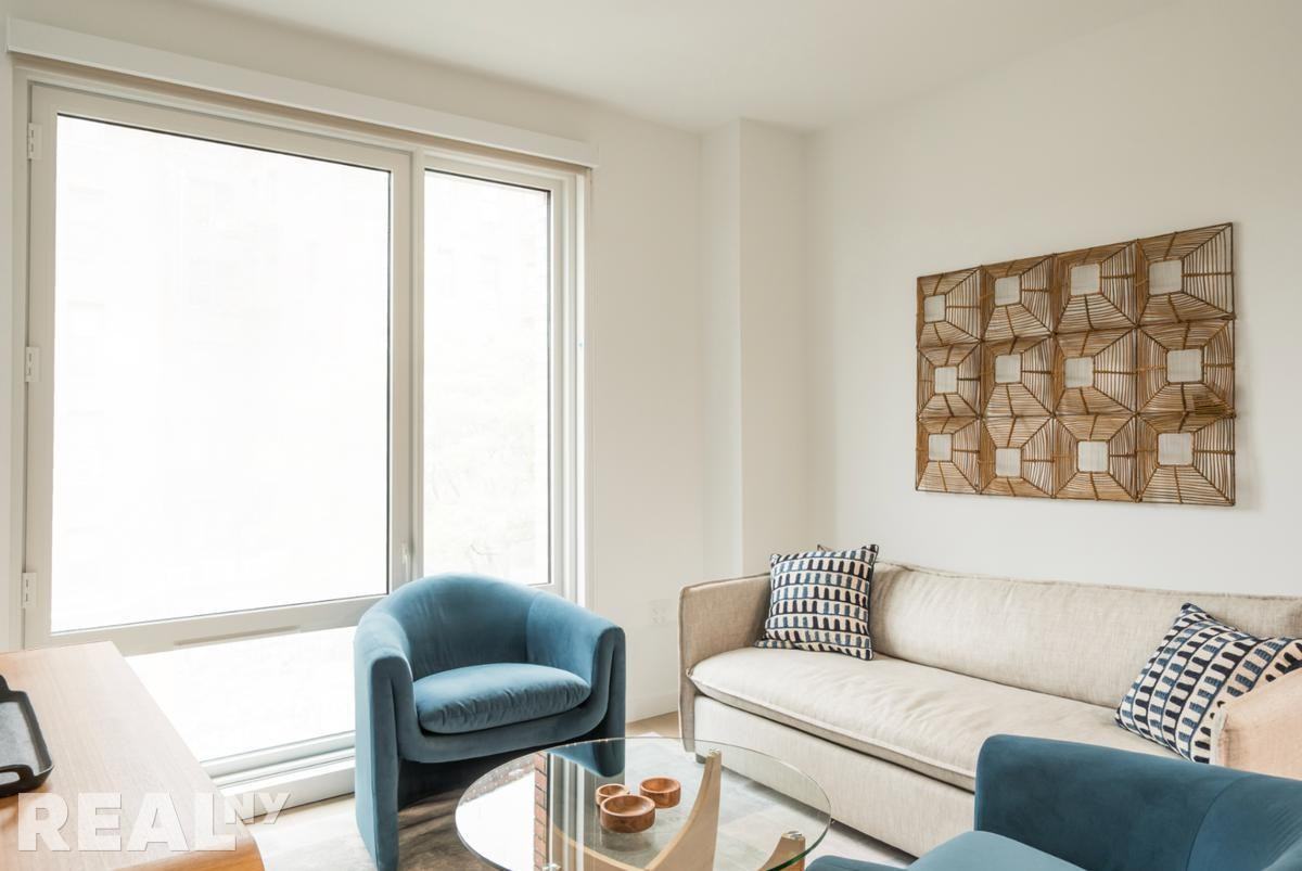 Nostrand Ave #205 - Photo 4 of 7