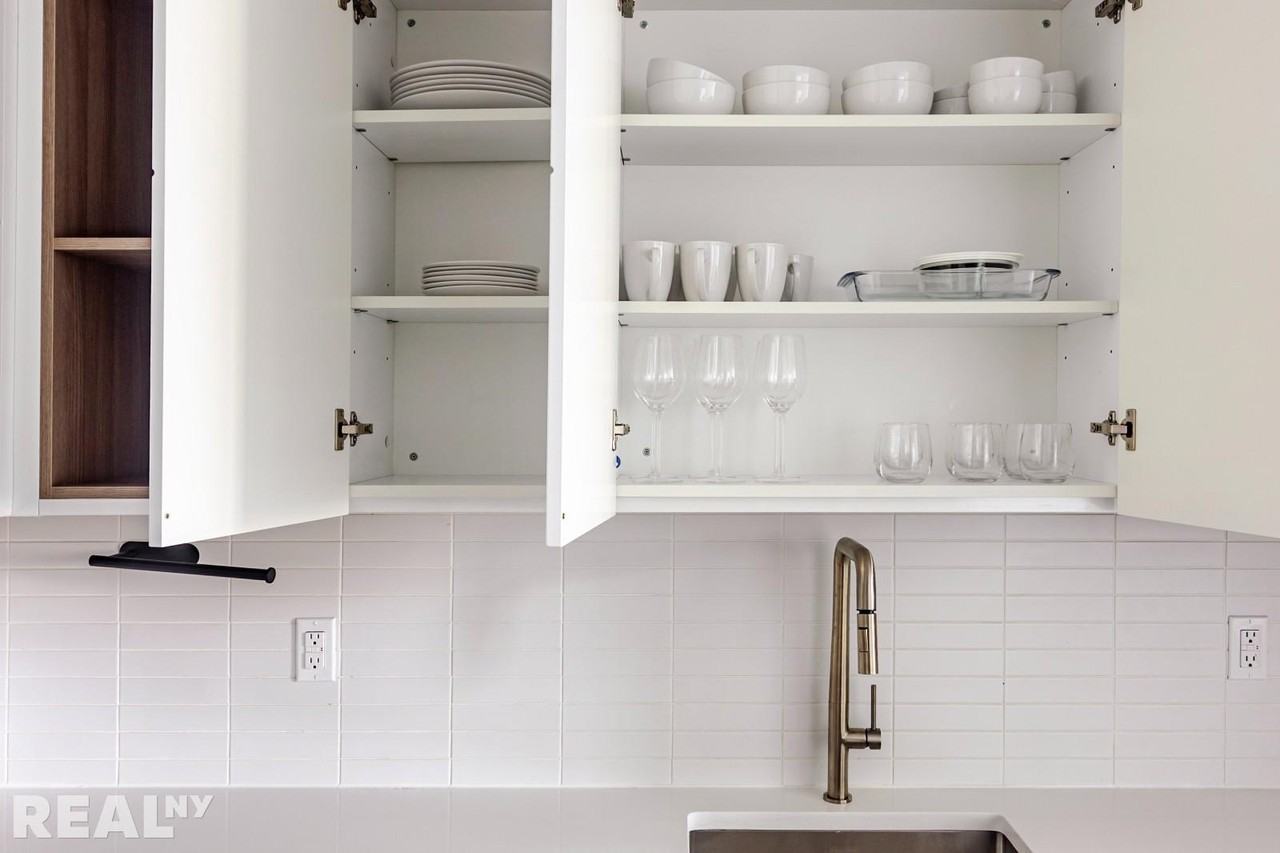 Commercial St #604 - Photo 7 of 11