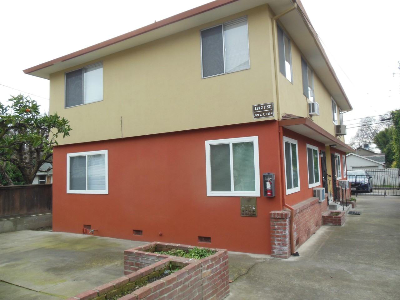 1312T 2nd Ave #2 - Photo 2 of 9