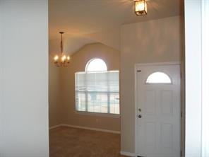 102 Aguilar Dr #1 - Photo 3 of 10